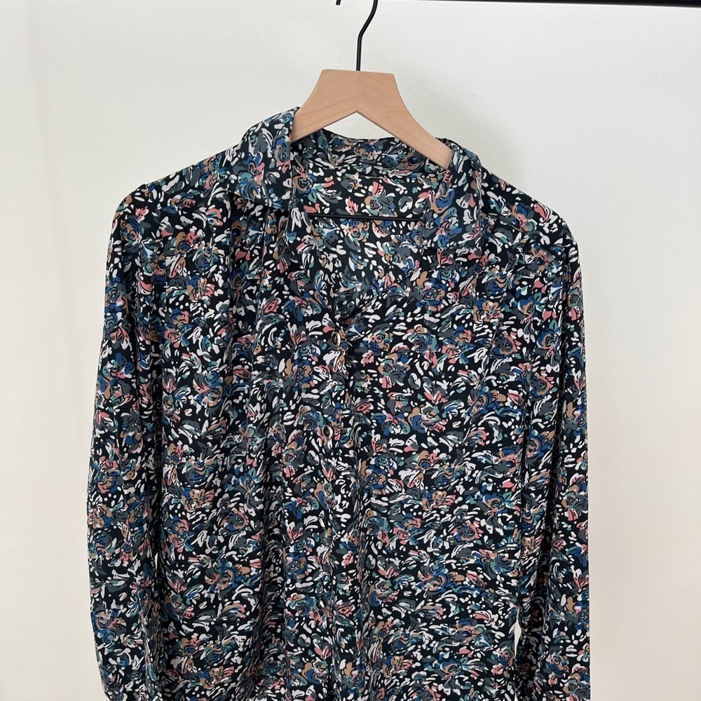 Vintage Floral Long Sleeve Blouse with button details